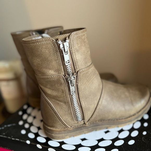 Taupe Combat Boots   - Picture 6 of 6